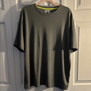 Men’s XL grey dri-star t-shirt